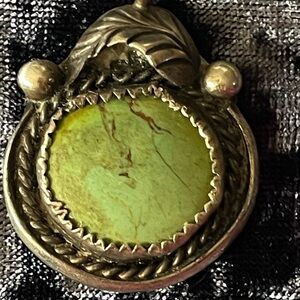 Round green turquoise pendant southwestern